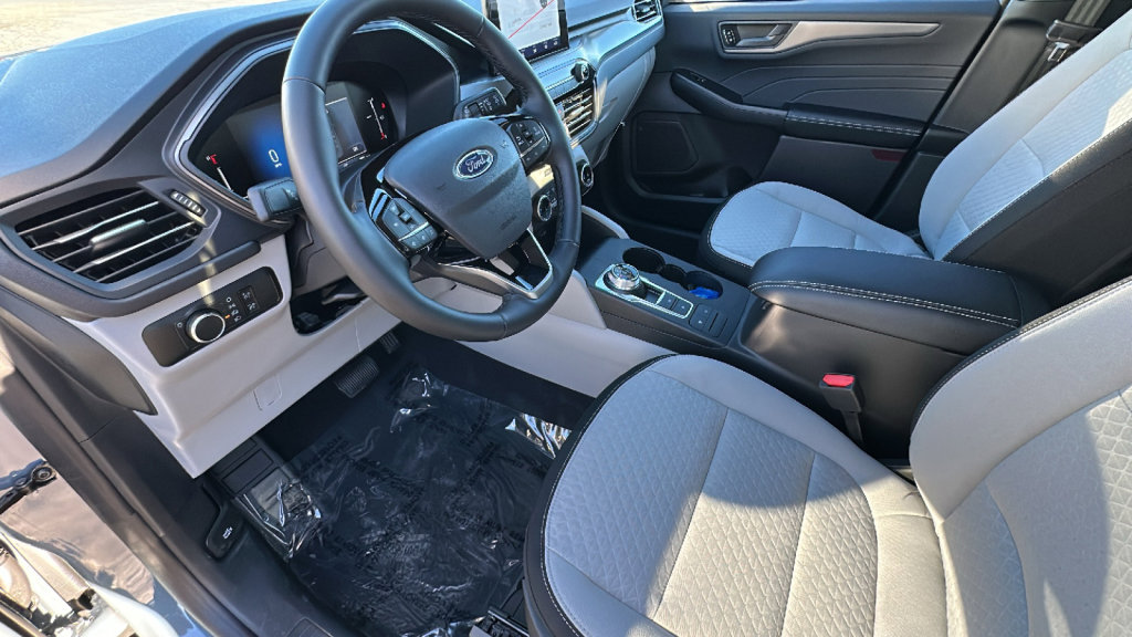 New 2026 Ford Escape Active w/ Cold Weather Package image 10