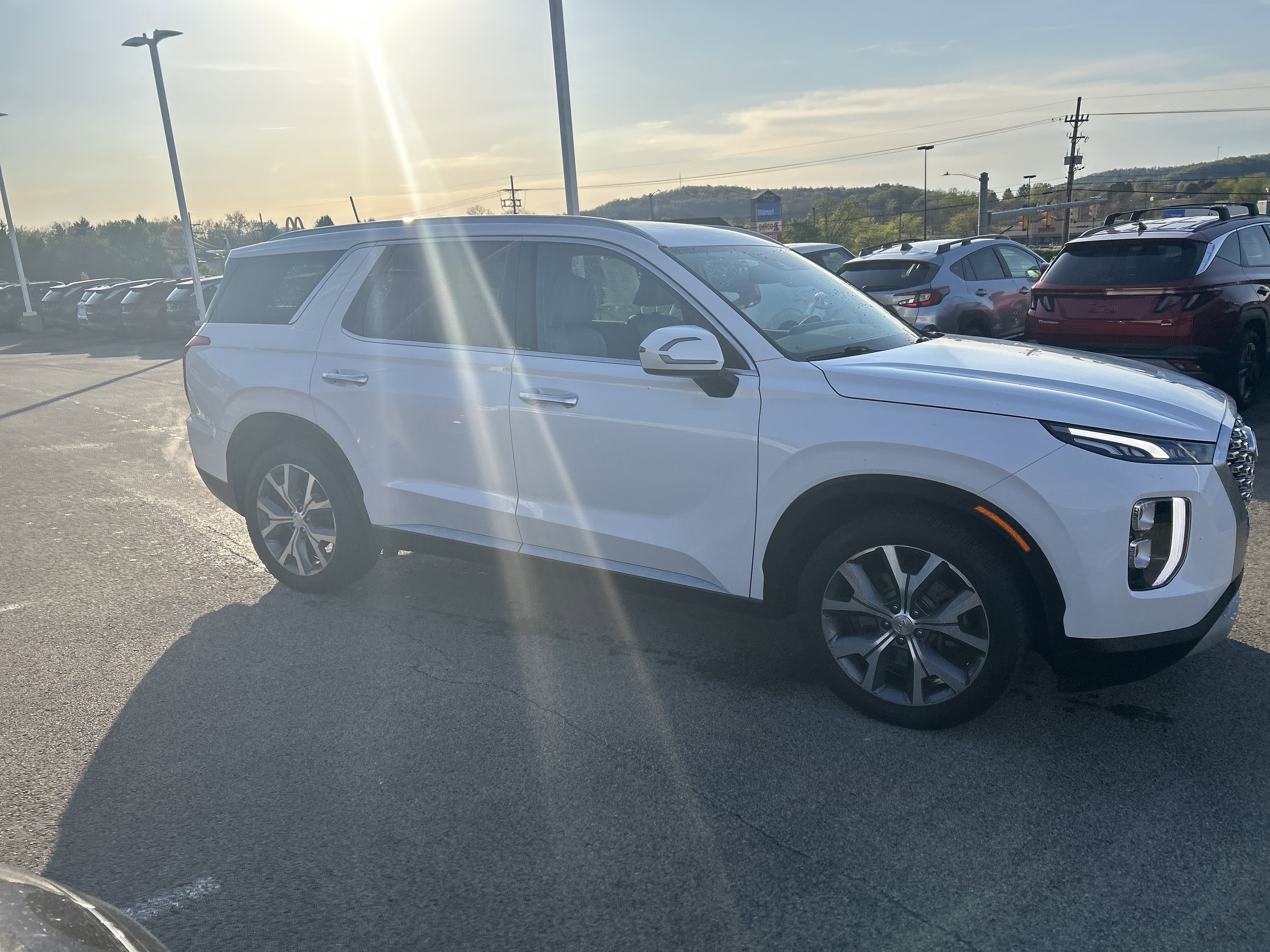 Used 2020 Hyundai Palisade SEL AWD/4WD image 2