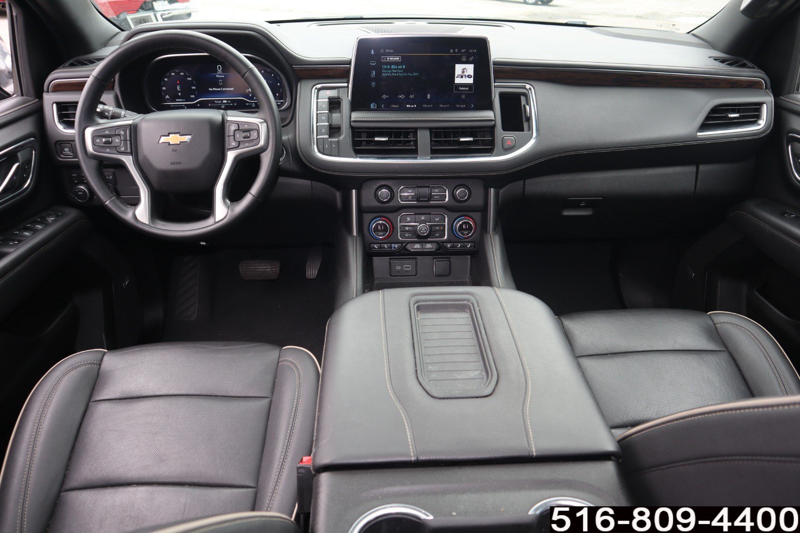 Used 2023 Chevrolet Suburban Premier AWD/4WD image 14
