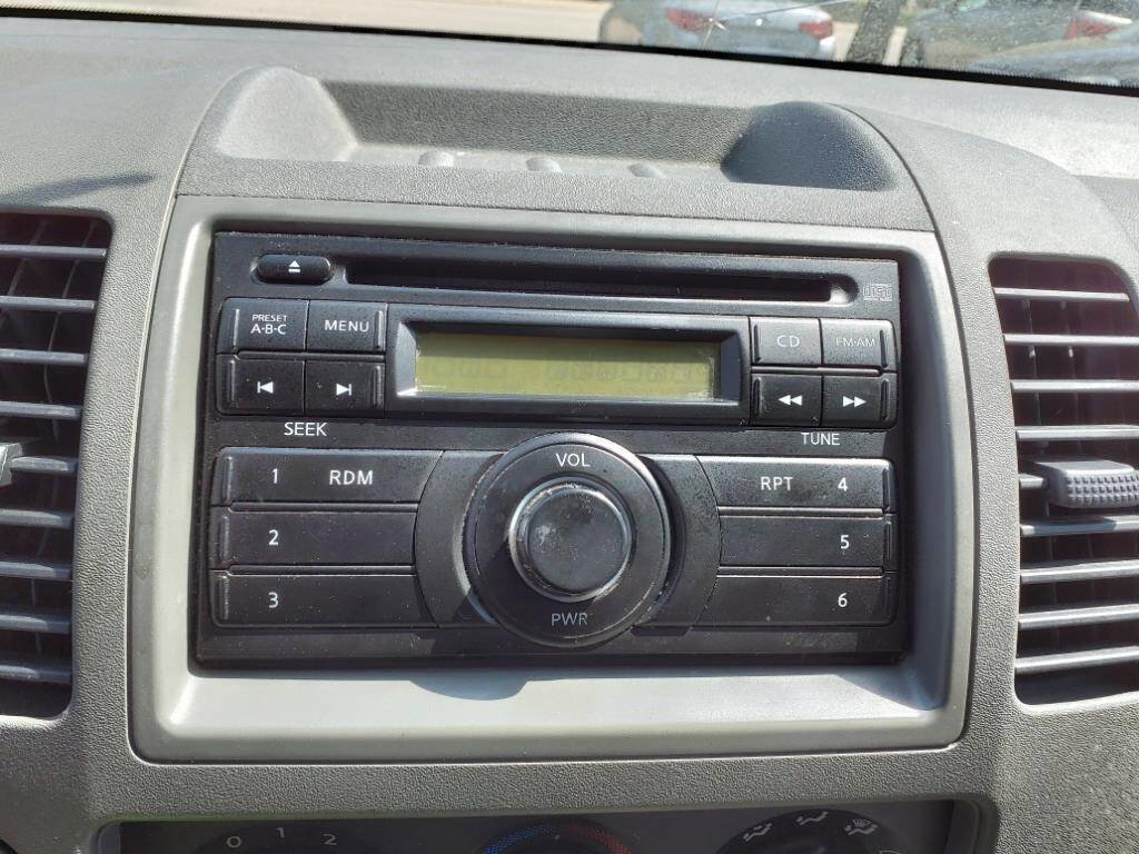 Used 2013 Nissan Frontier S image 15