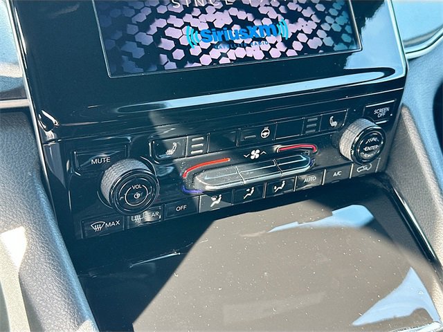 Used 2023 Jeep Grand Cherokee Altitude image 15