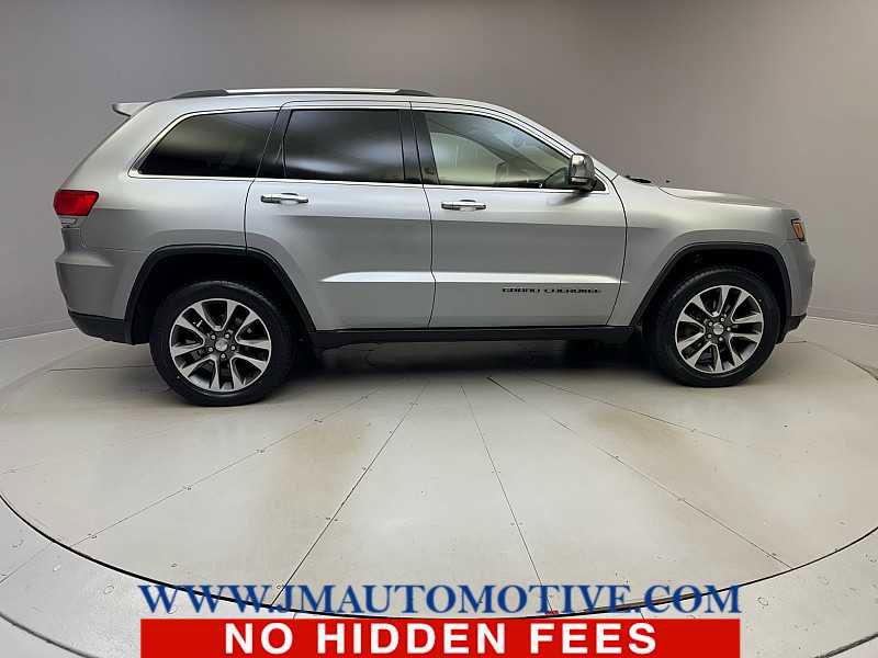 Used 2018 Jeep Grand Cherokee Limited w/ Luxury Group II image 6