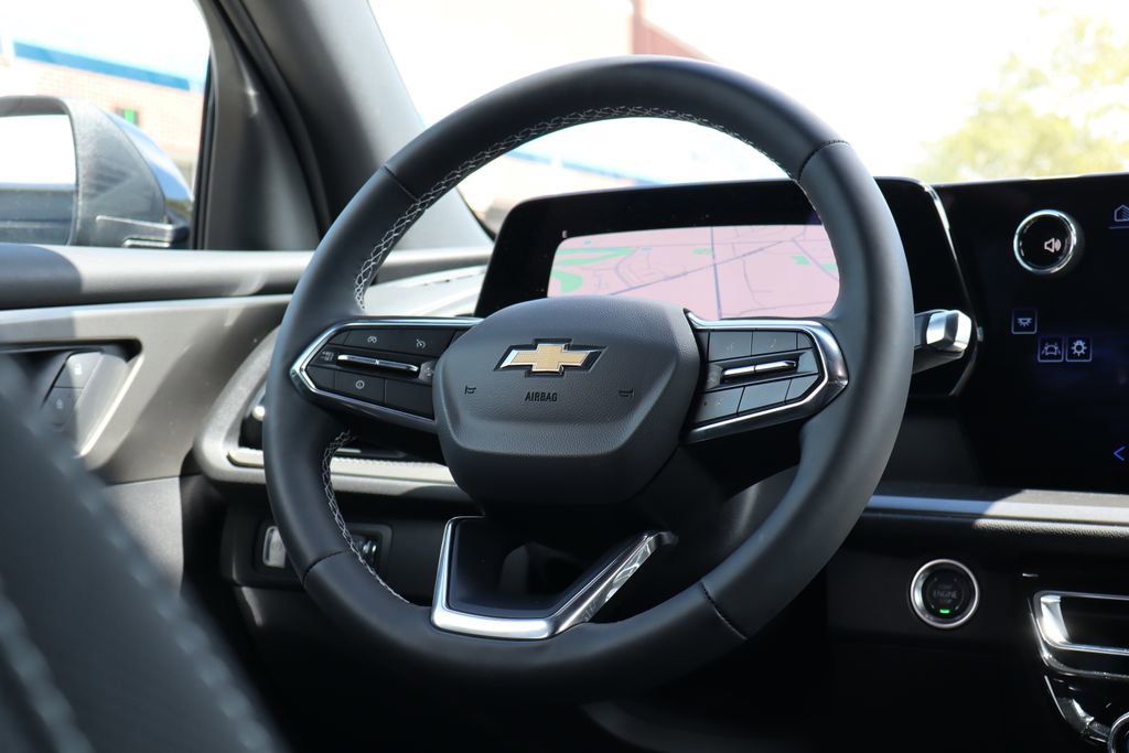 New 2025 Chevrolet Traverse LT w/ Sun and Wheel Package image 47