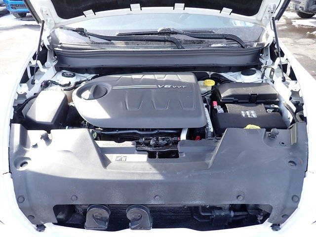 Certified 2017 Jeep Cherokee 75th Anniversary image 12