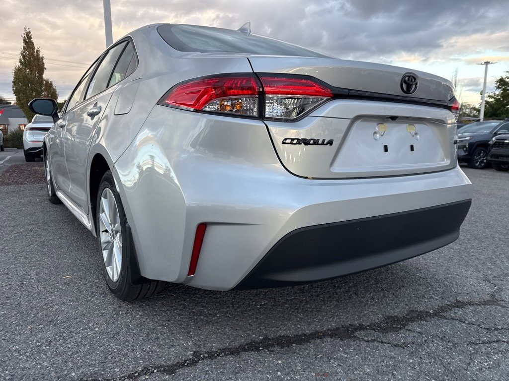 New 2026 Toyota Corolla LE image 14