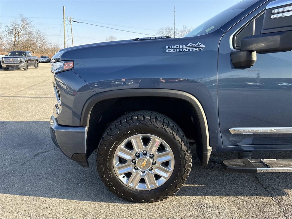 Used 2024 Chevrolet Silverado 2500 High Country w/ Technology Package image 29
