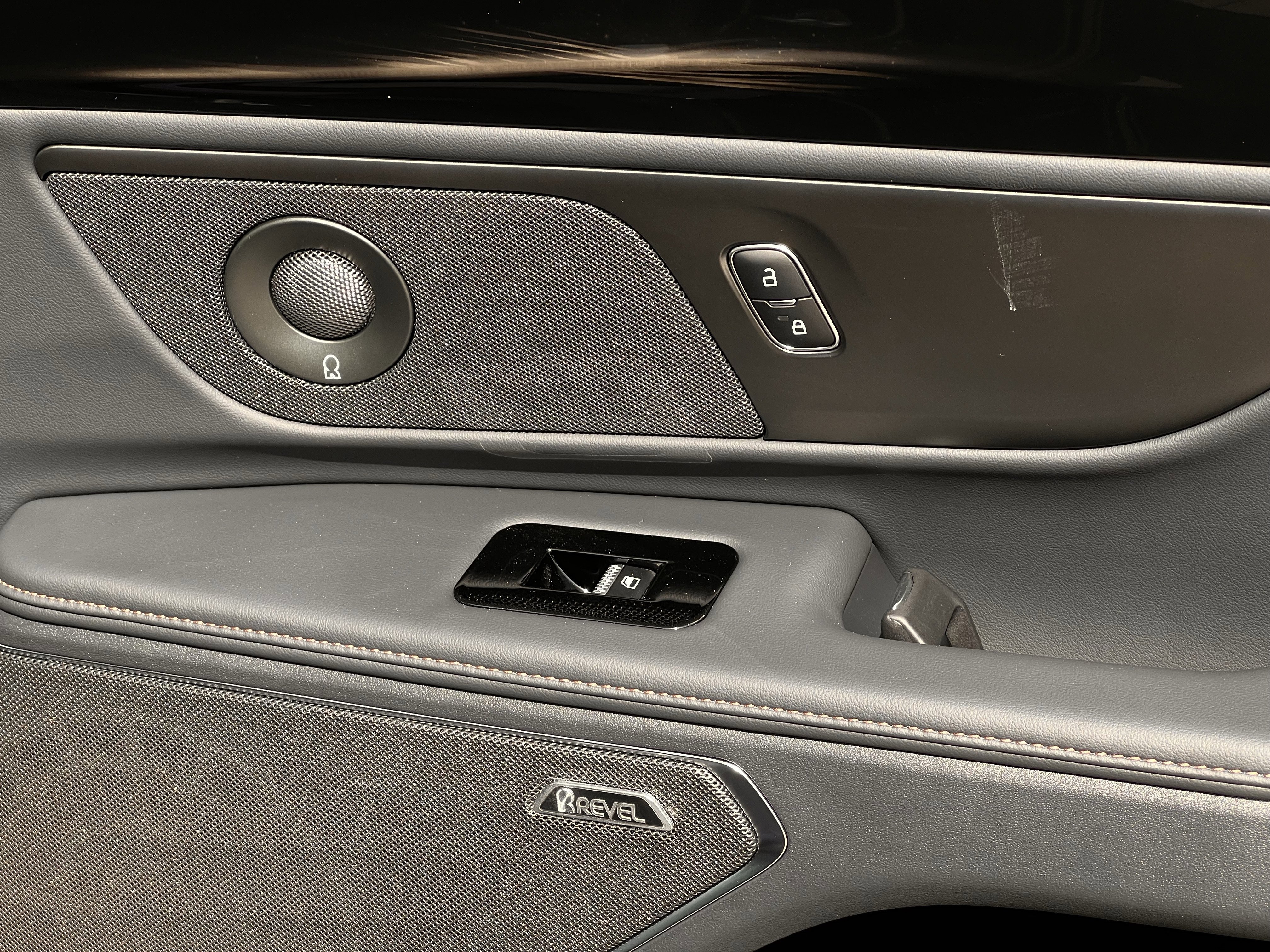 New 2026 Lincoln Nautilus Reserve AWD/4WD image 26