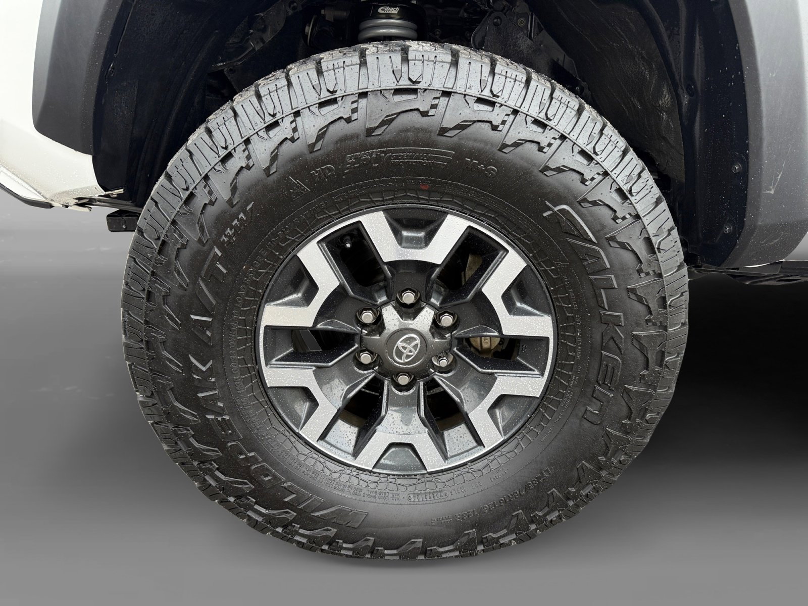 Used 2023 Toyota Tacoma TRD Off-Road image 9