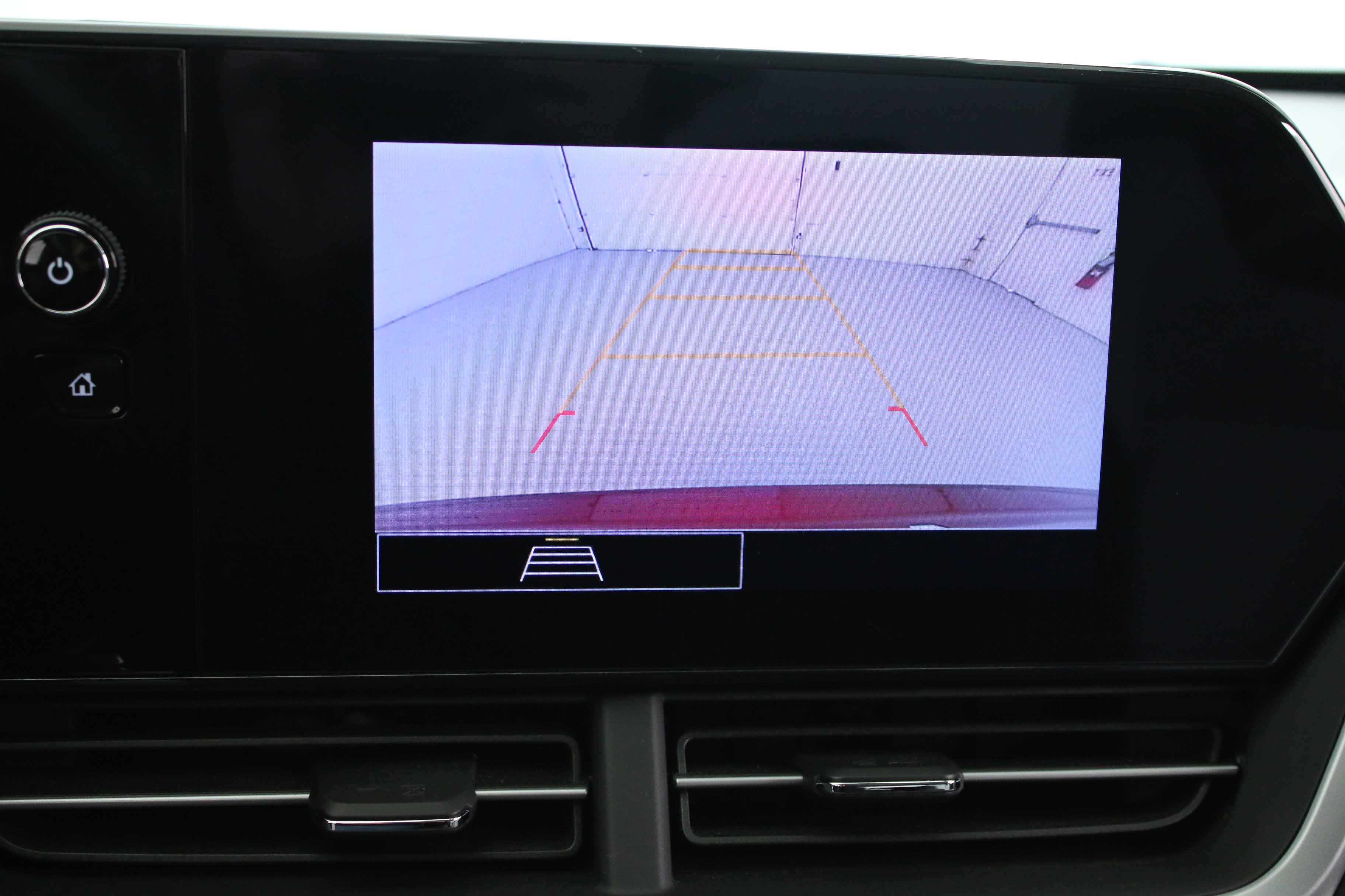 Certified 2024 Chevrolet Trax LS FWD image 20