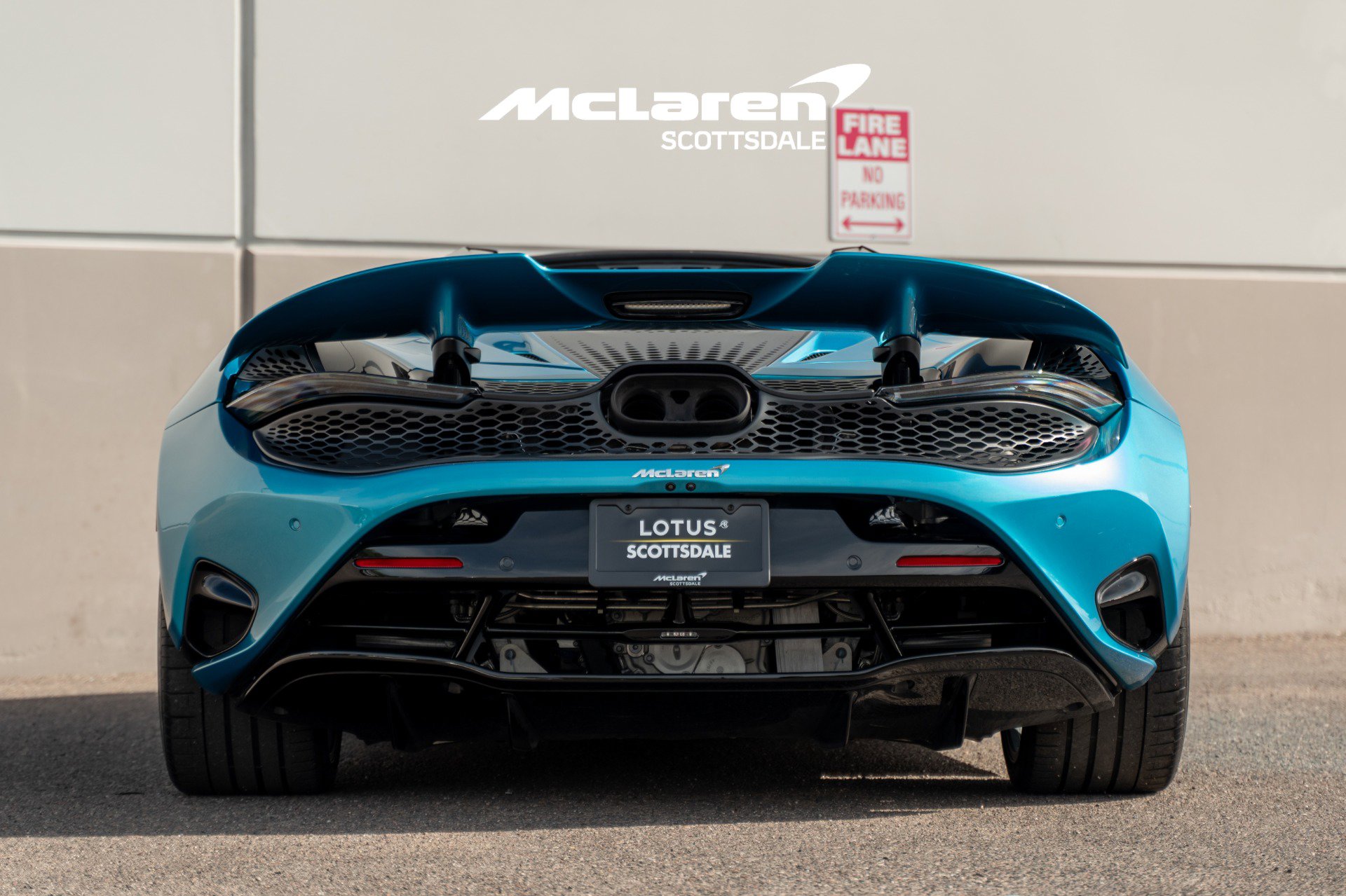 Used 2024 McLaren 750S Spider image 6