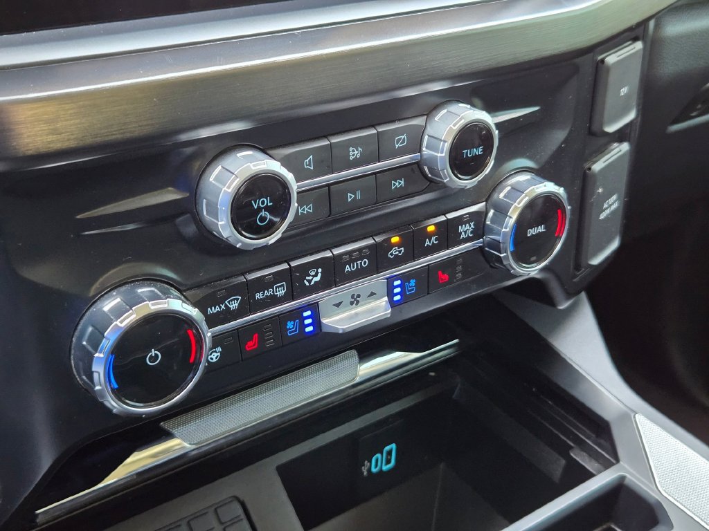Used 2024 Ford F250 Lariat AWD/4WD image 18