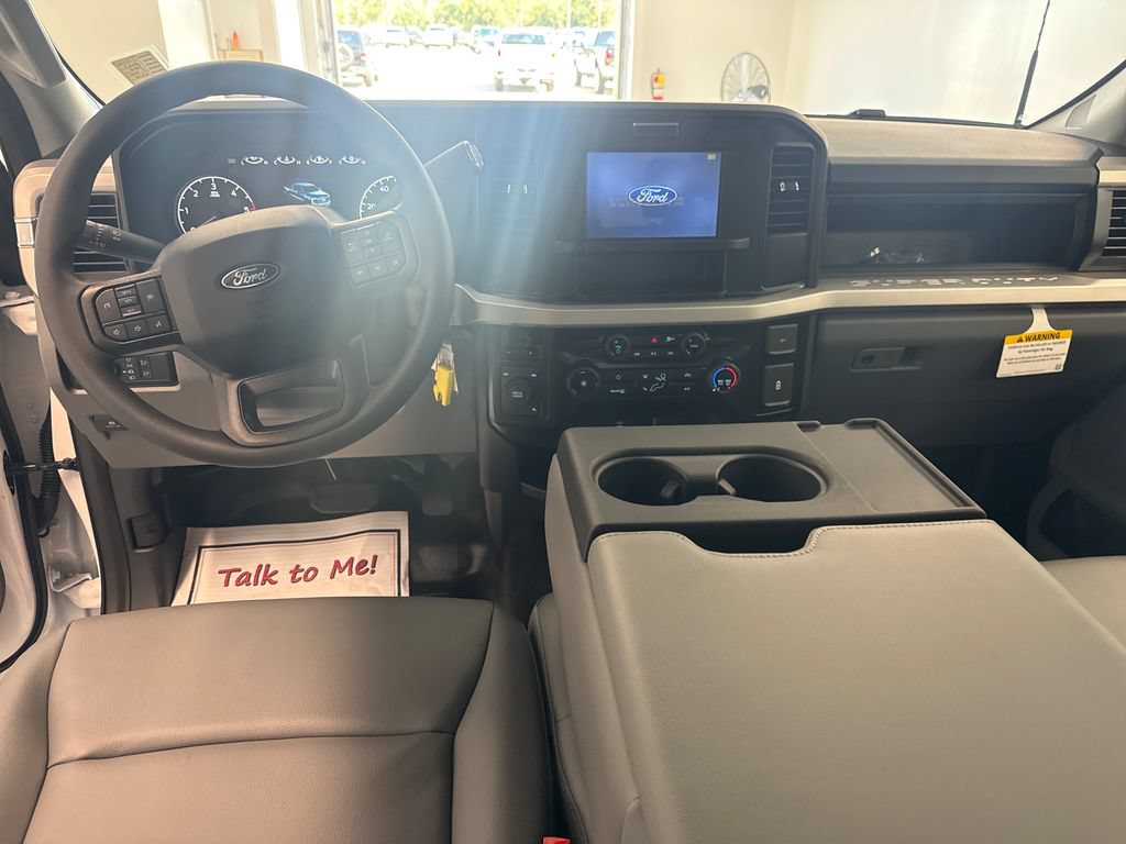 New 2027 Ford F350 XL w/ XL Chrome Package AWD/4WD image 15