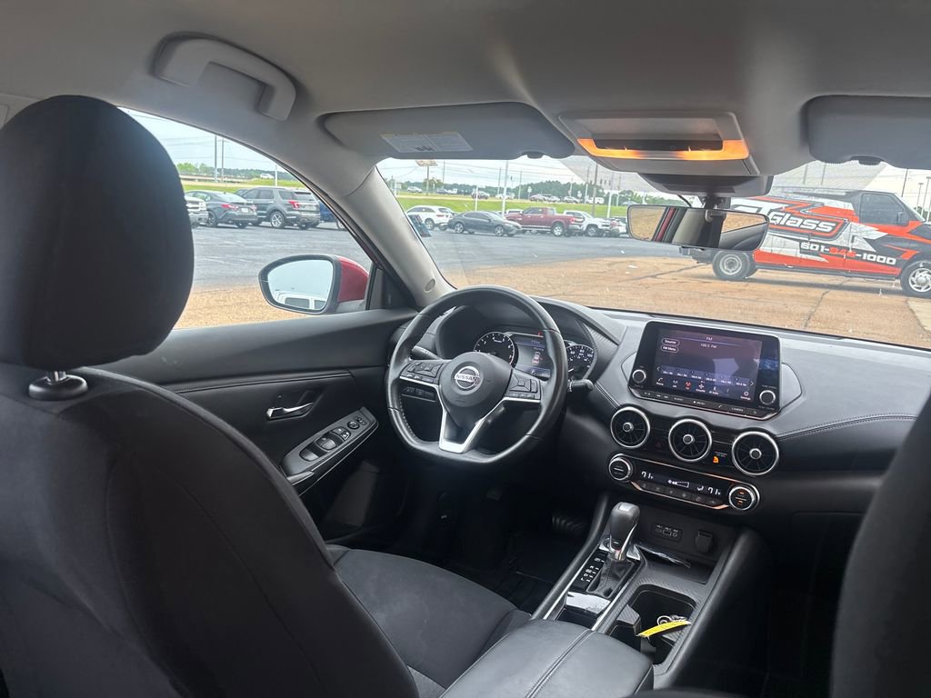 Used 2020 Nissan Sentra SV w/ Electronics Package FWD image 28