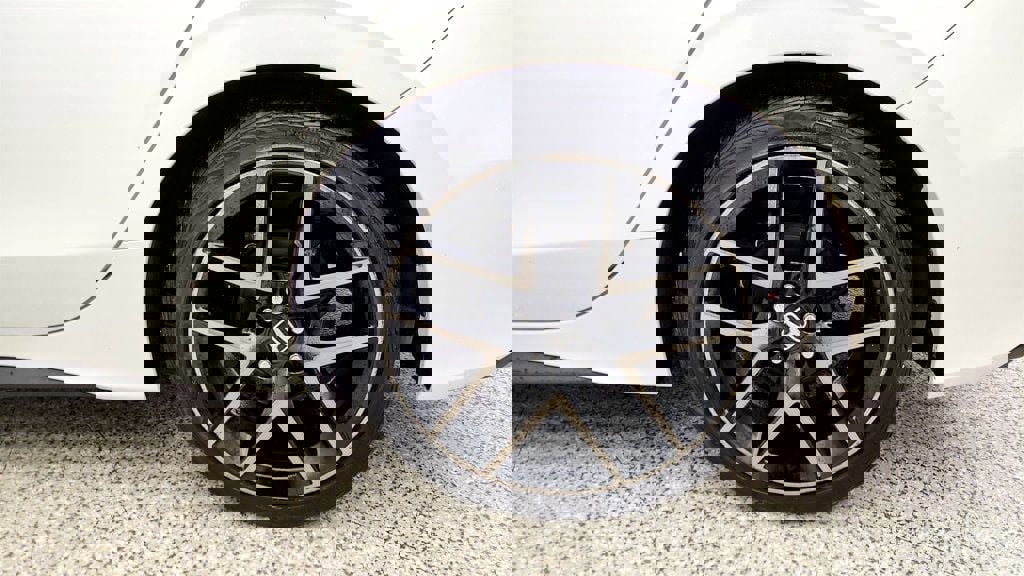 Used 2022 Honda Civic Sport Touring image 9