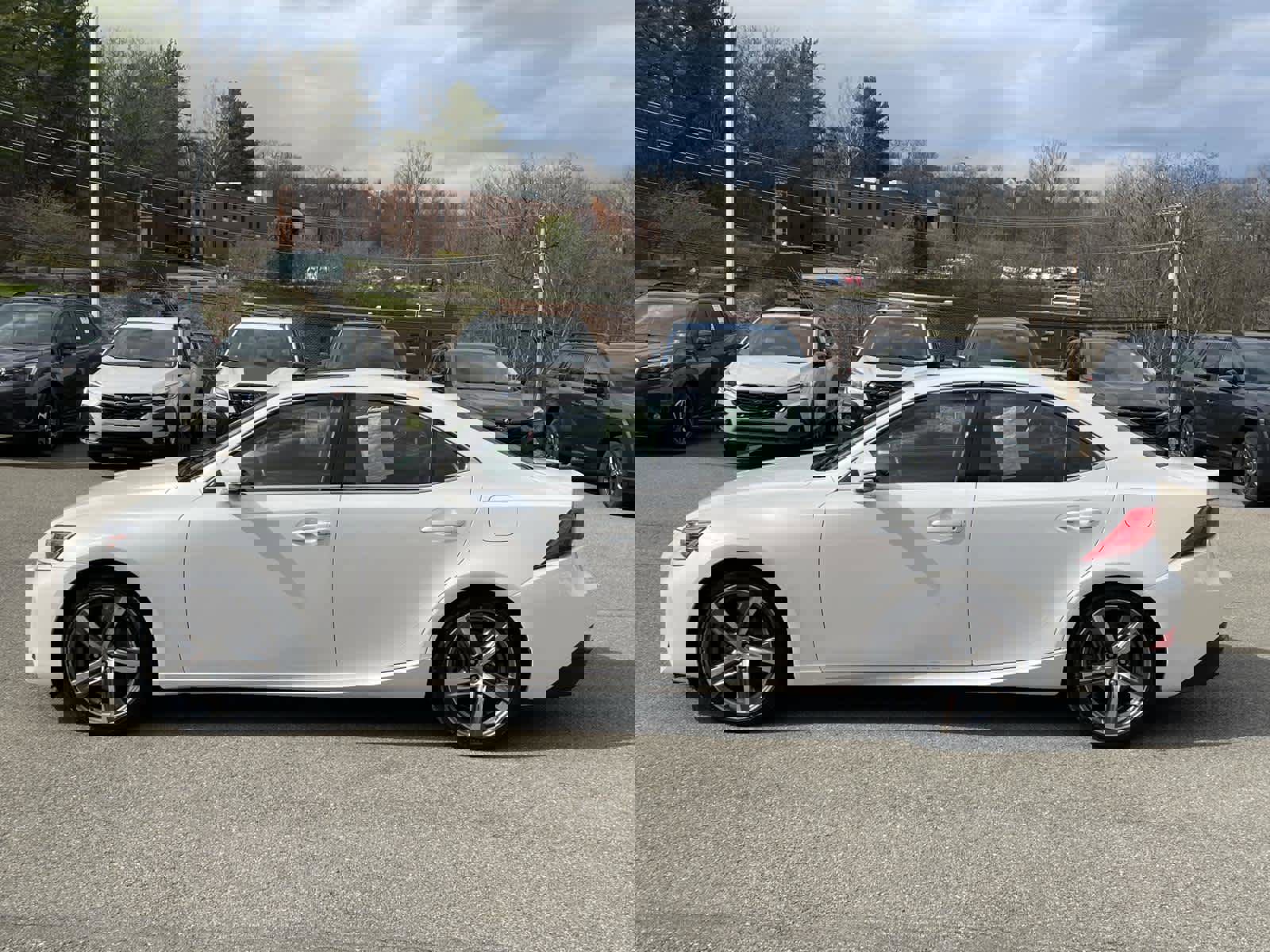 Used 2017 Lexus IS 300 AWD w/ Premium Package image 2