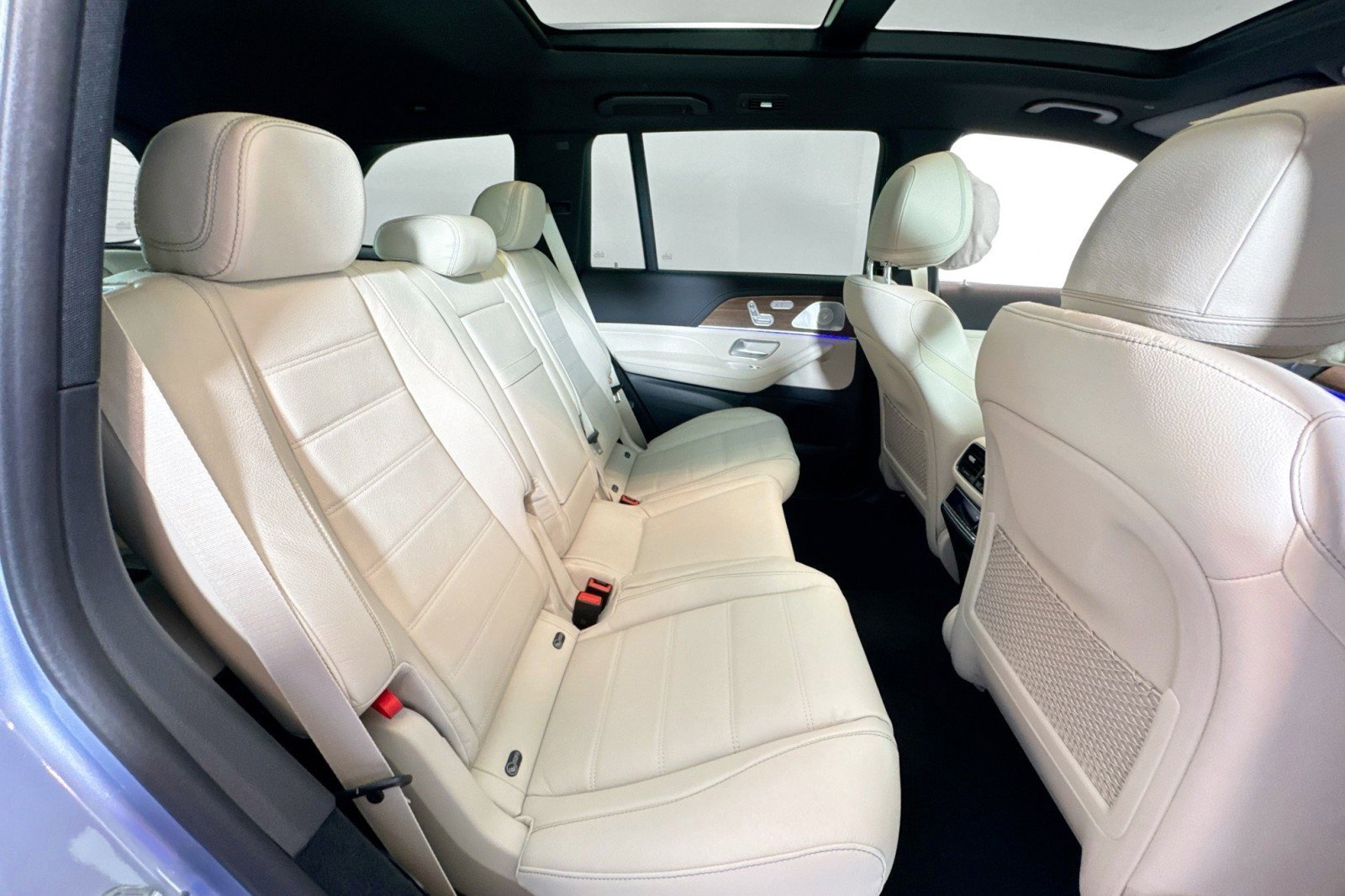 New 2026 Mercedes-Benz GLS 580 4MATIC image 26