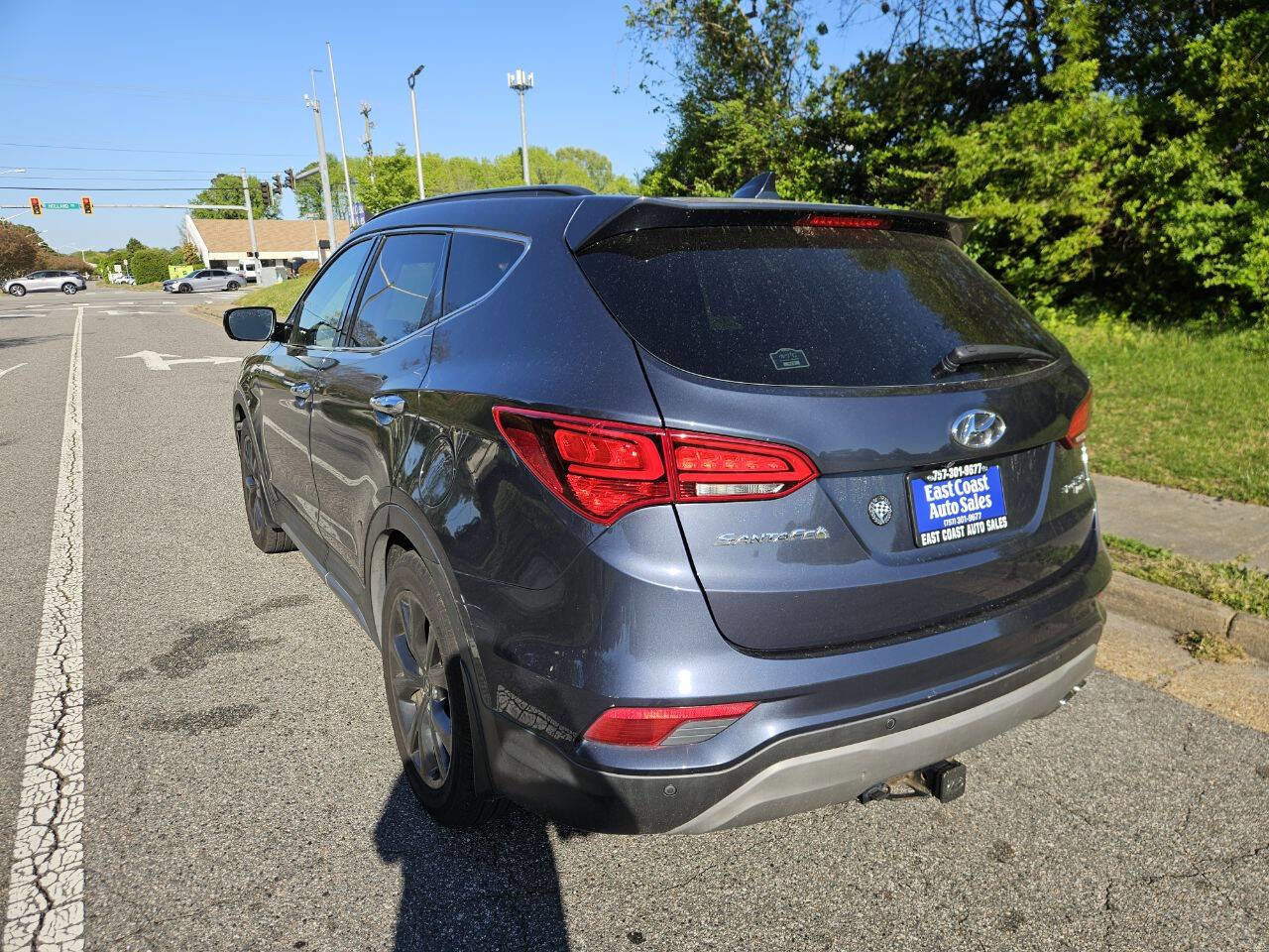 Used 2018 Hyundai Santa Fe Sport FWD image 4
