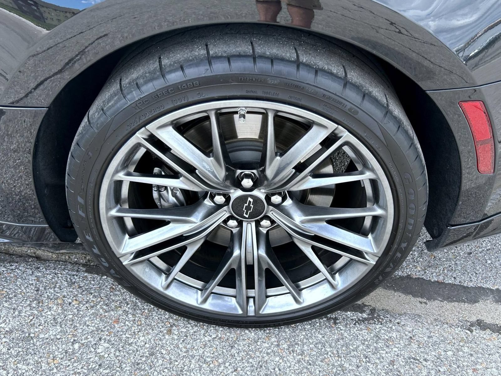 Used 2022 Chevrolet Camaro ZL1 RWD image 20