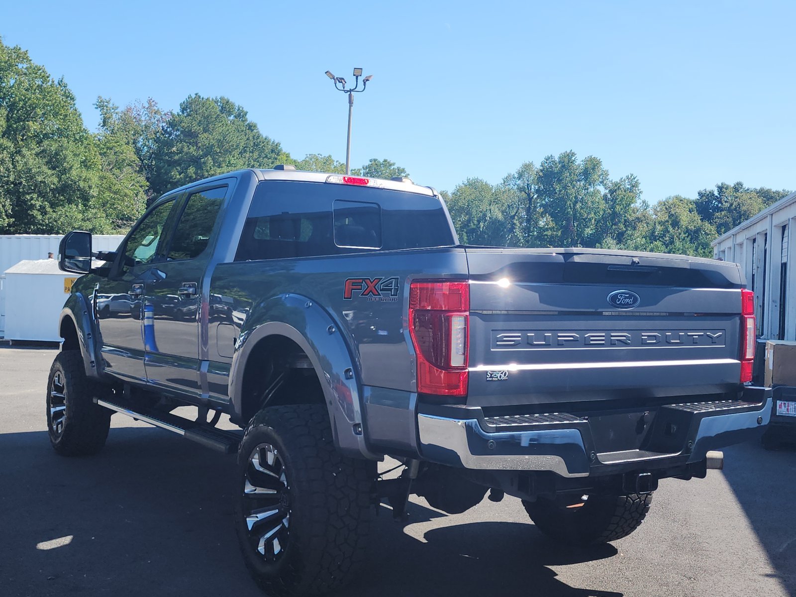 Used 2021 Ford F250 Lariat w/ Lariat Ultimate Package AWD/4WD image 3