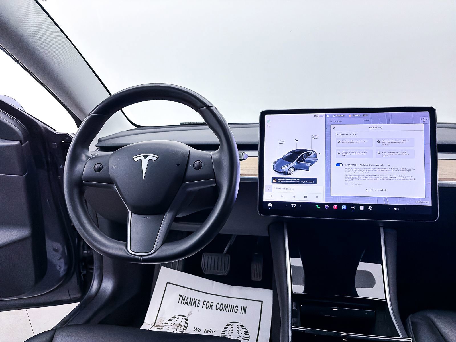 Used 2019 Tesla Model 3 Standard Range Plus image 3