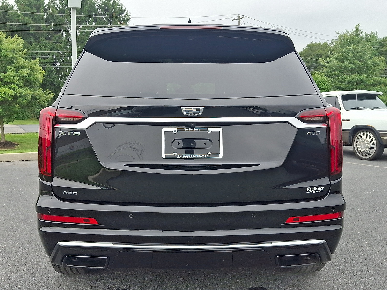 Used 2022 Cadillac XT6 Premium Luxury w/ LPO, Floor Liner Package AWD/4WD image 5
