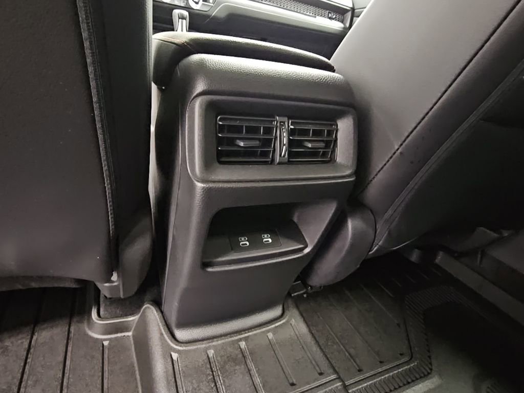 Used 2025 Honda CR-V Sport-L image 33