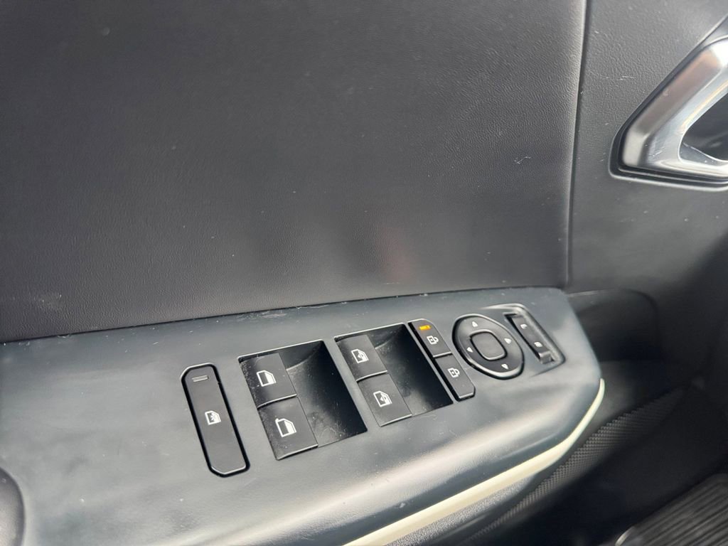 Used 2025 Kia K4 GT-Line w/ GT-Line Sunroof Package image 16