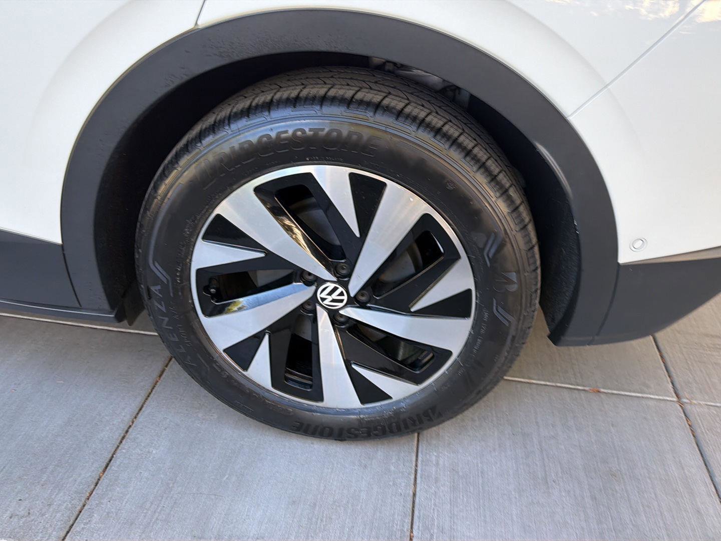 Certified 2023 Volkswagen ID.4 Pro RWD image 12