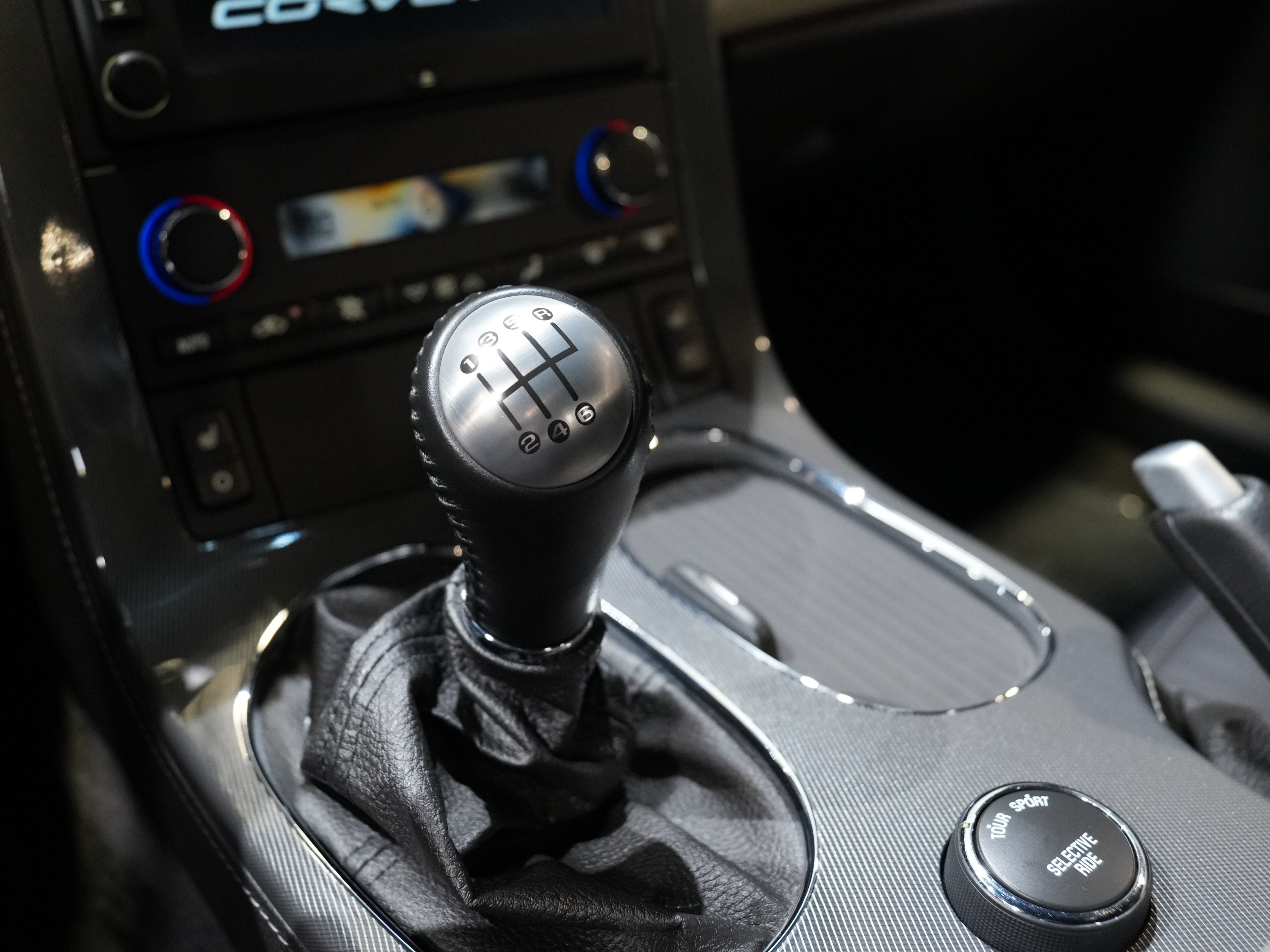 Used 2009 Chevrolet Corvette ZR1 w/ Preferred Equipment Group RWD image 41