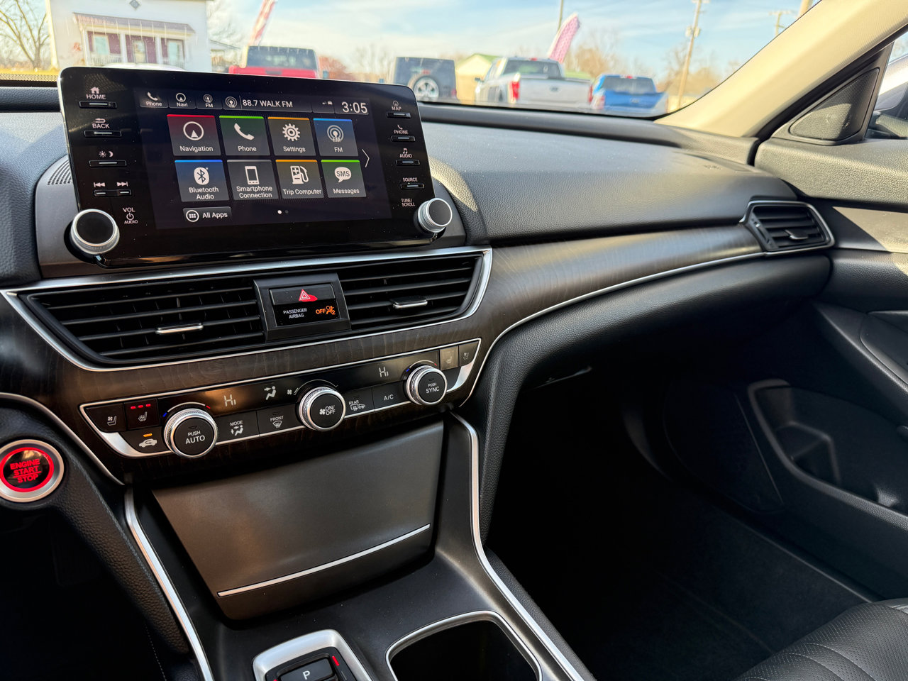 Used 2022 Honda Accord Touring image 14