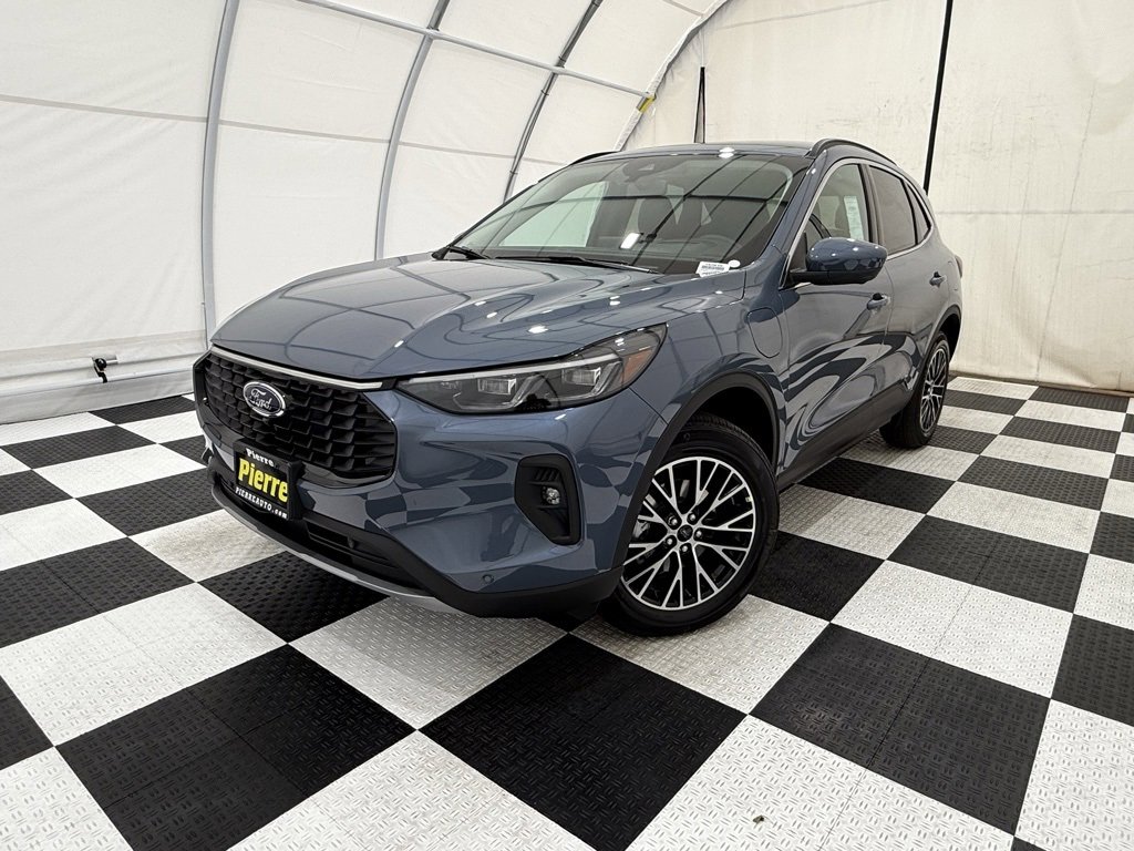 New 2025 Ford Escape SE w/ PHEV Premium Package
