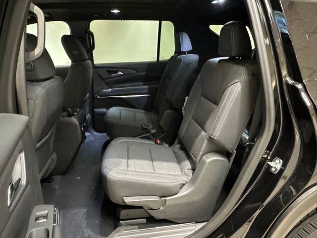 New 2026 Chevrolet Traverse LT w/ Sun and Wheel Package AWD/4WD image 19