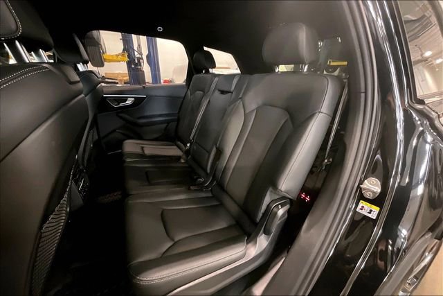 Used 2025 Audi Q7 3.0T Prestige w/ Prestige Package image 26