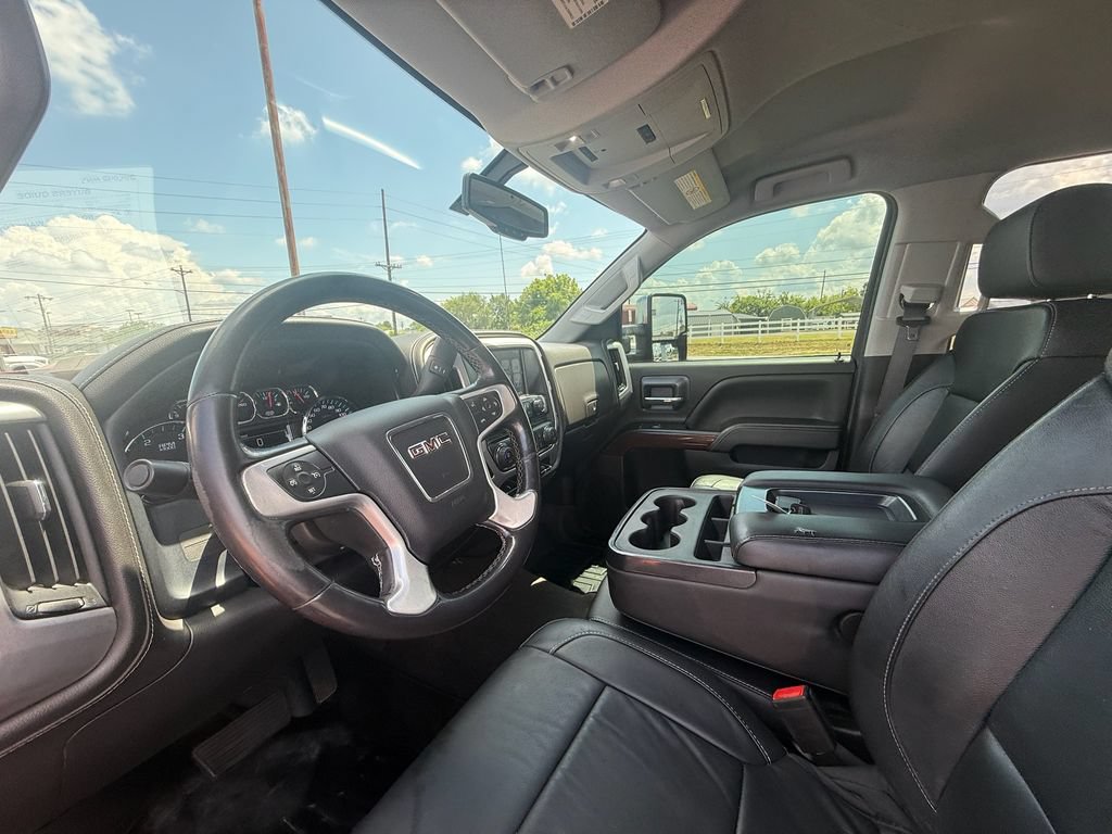 Used 2018 GMC Sierra 3500 SLE w/ SLE Preferred Package AWD/4WD image 14