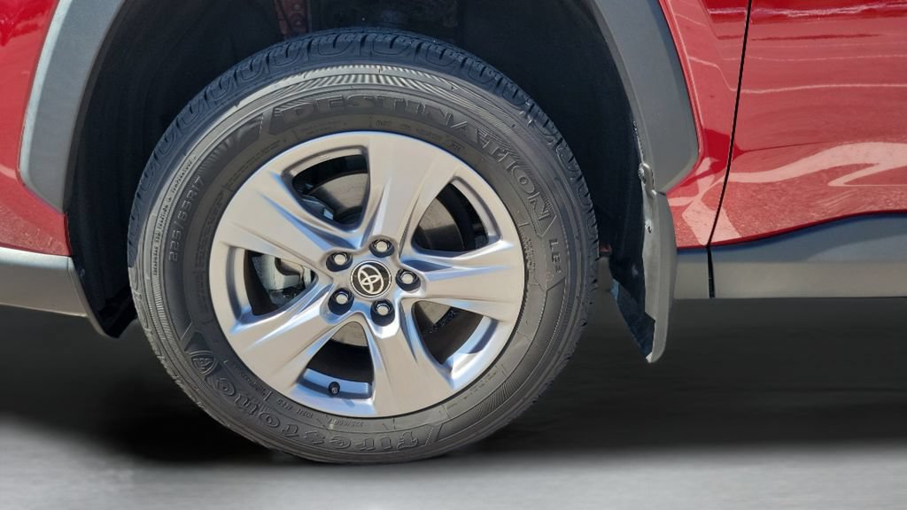 Certified 2024 Toyota RAV4 XLE w/ Convenience Package FWD image 26