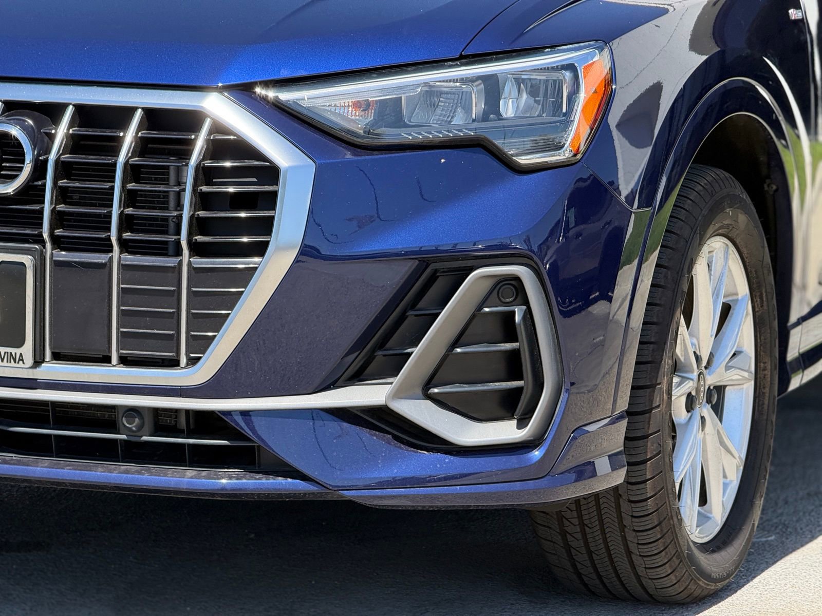 Used 2022 Audi Q3 2.0T Premium AWD/4WD image 3