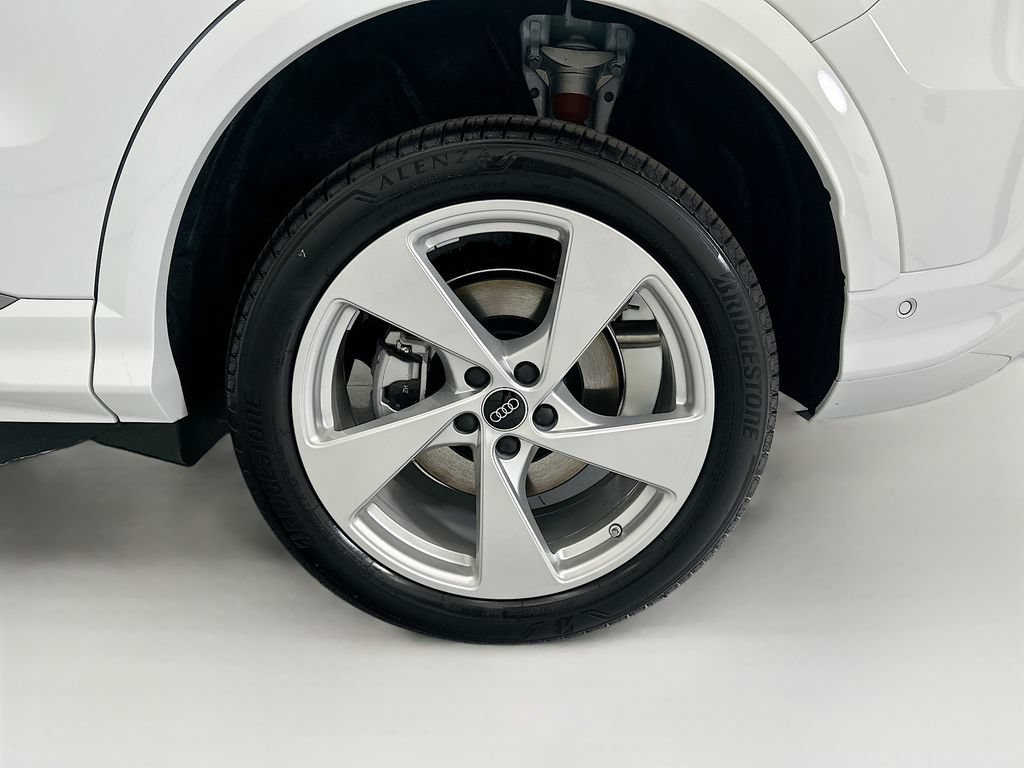 New 2026 Audi Q5 Premium Plus AWD/4WD image 30
