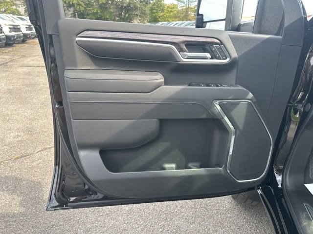 New 2026 Chevrolet Silverado 2500 LTZ image 11