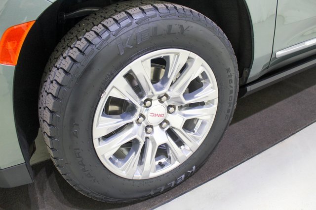 Used 2023 GMC Yukon Denali w/ Max Trailering Package image 21