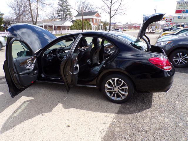 Used 2016 Mercedes-Benz C 300 4MATIC Sedan image 18
