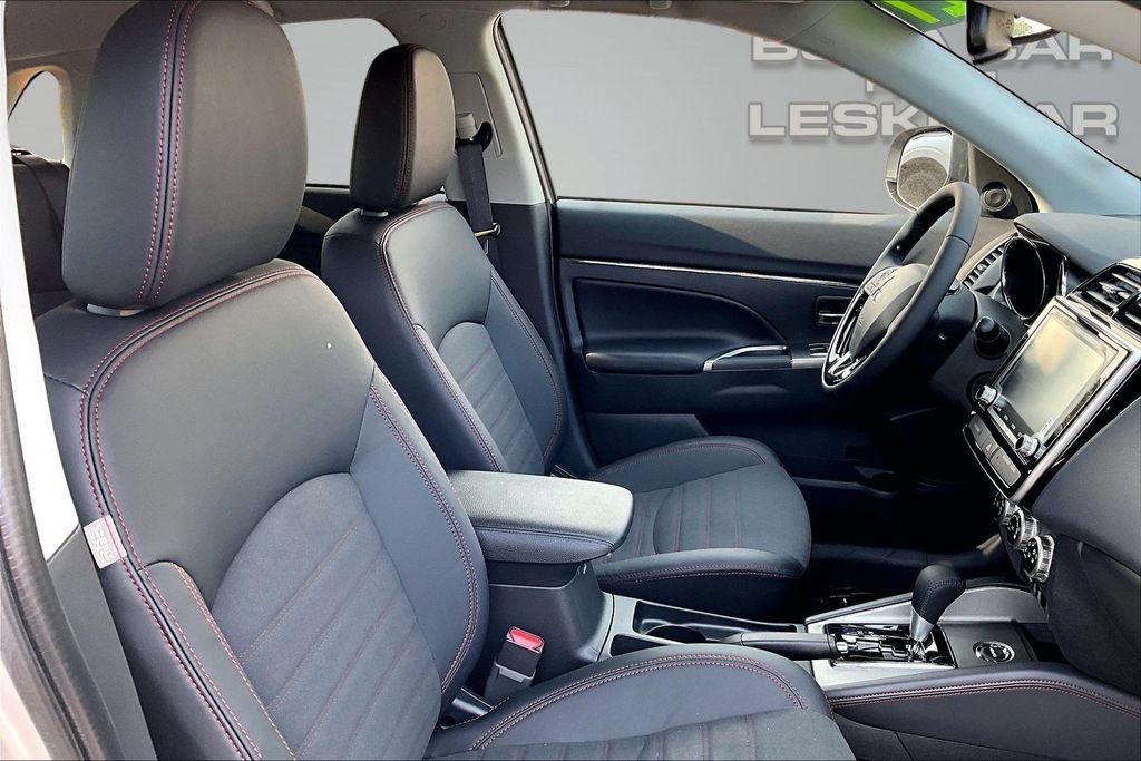 New 2027 Mitsubishi Outlander Sport SE AWD/4WD image 8