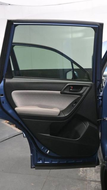 Used 2018 Subaru Forester 2.5i Premium image 18