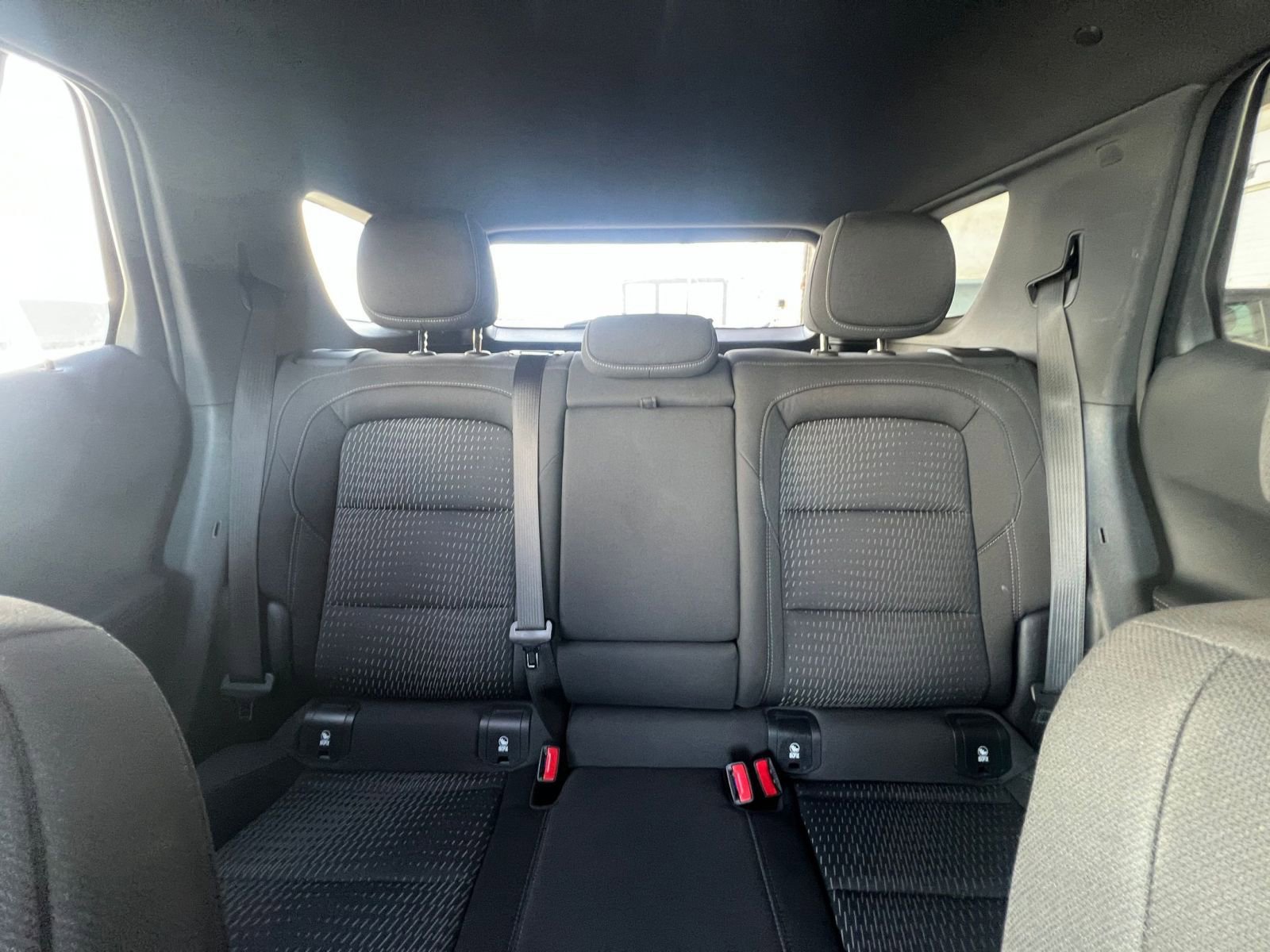 Used 2025 Chevrolet Equinox LT image 38