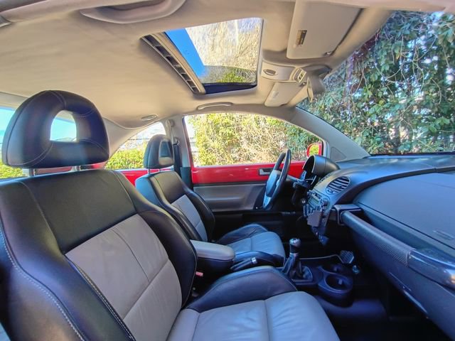 Used 2002 Volkswagen Beetle S image 61