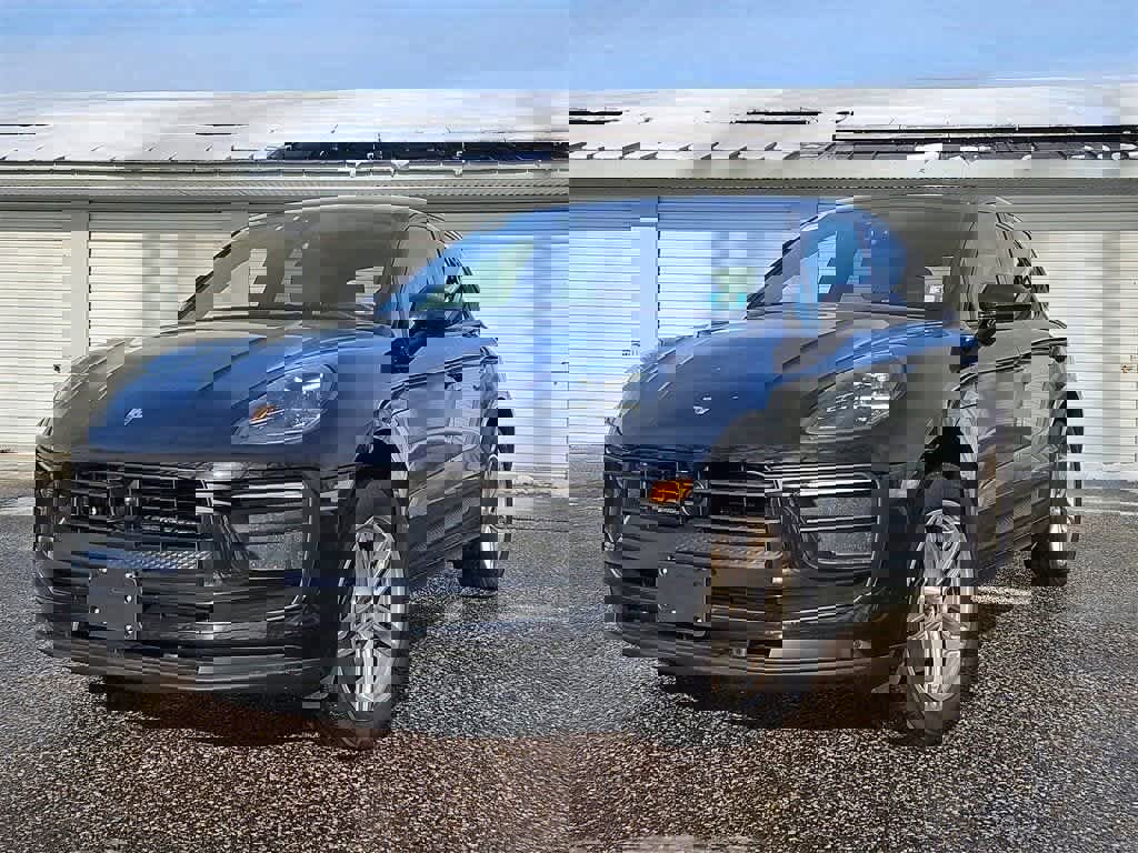 Used 2025 Porsche Macan