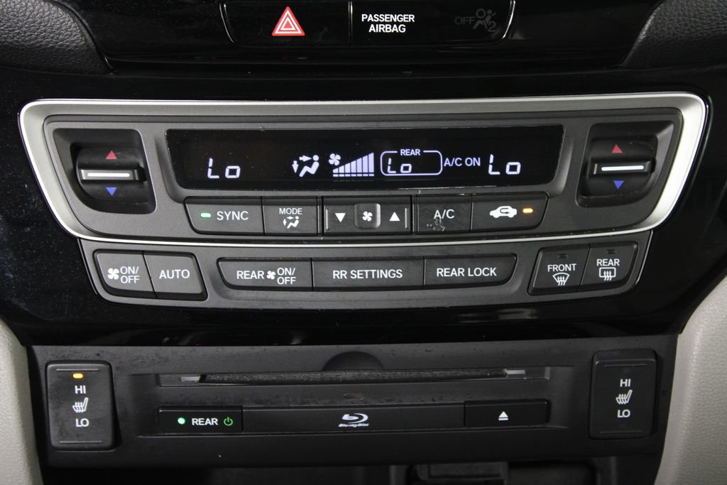 Used 2018 Honda Pilot Touring image 20