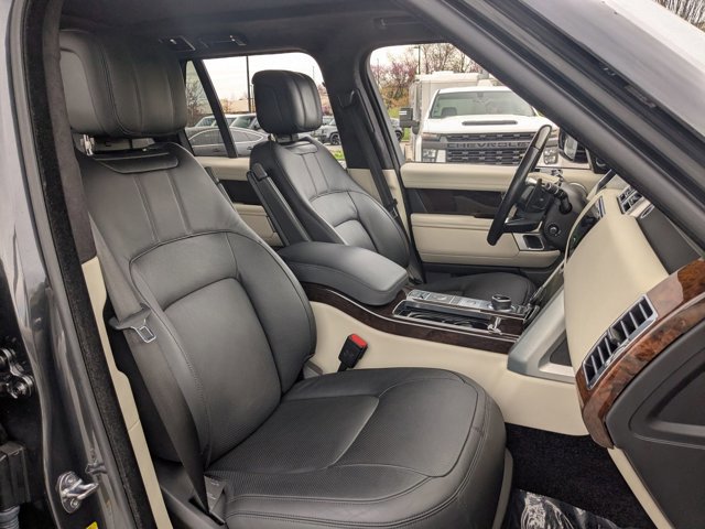 Used 2020 Land Rover Range Rover HSE image 22