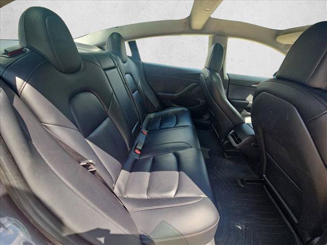 Used 2021 Tesla Model 3 Standard Range Plus RWD image 15