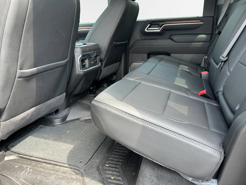 Used 2025 GMC Sierra 2500 Denali w/ Denali Reserve Package AWD/4WD image 14