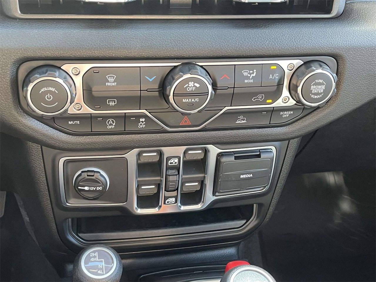 New 2026 Jeep Wrangler Sport S image 20